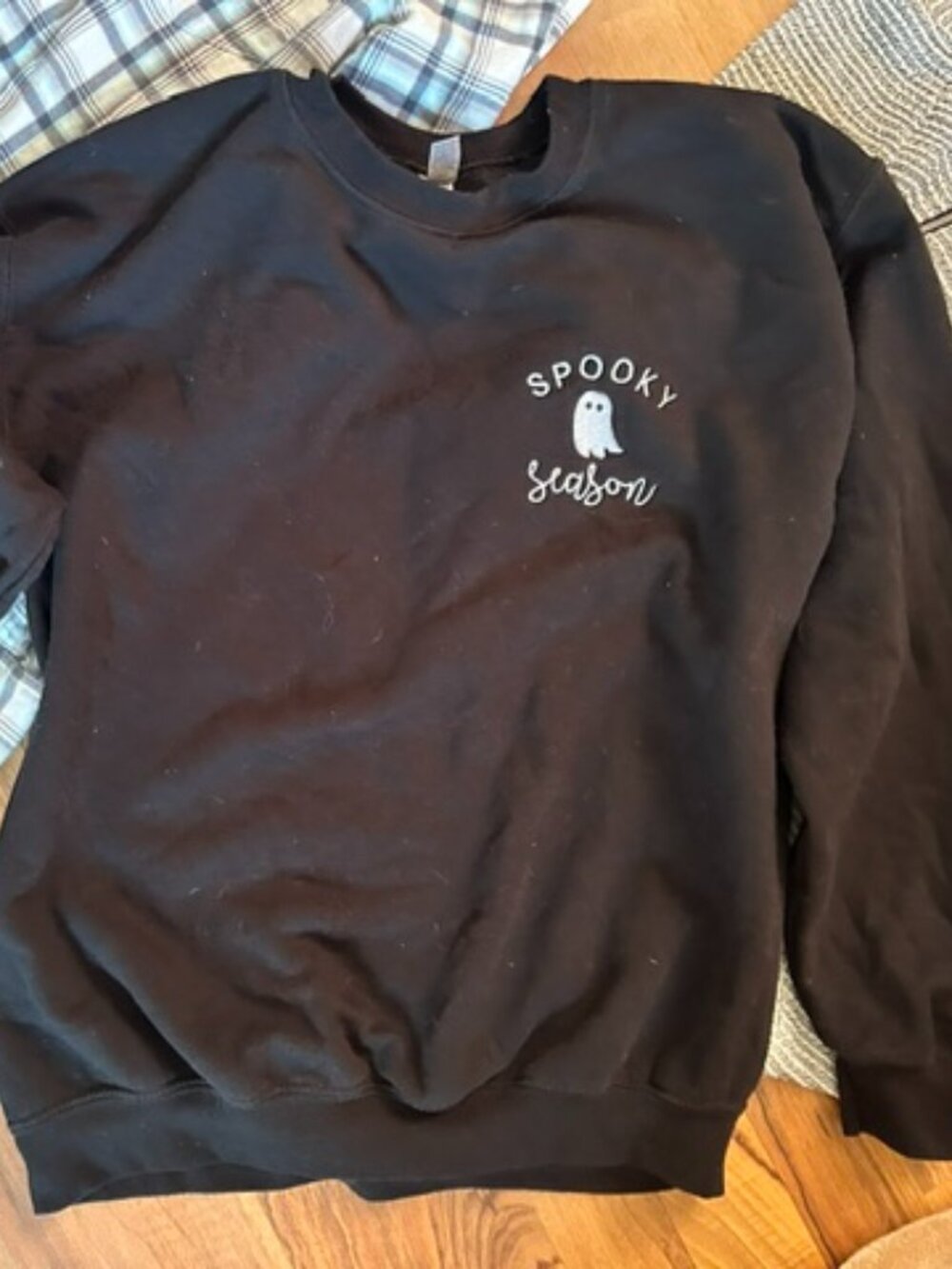 halloween ghost size large womens shirt sweatshirt black